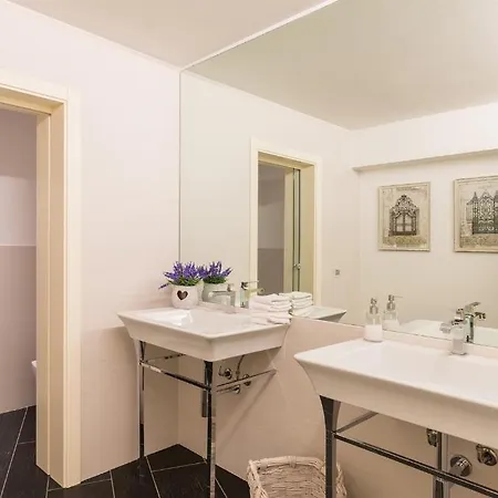 Le Panteraie Villa *